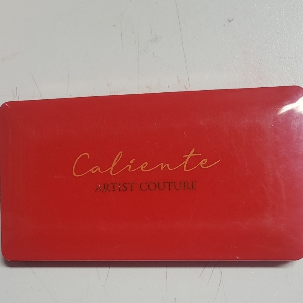 Artist Couture Caliente Red Case